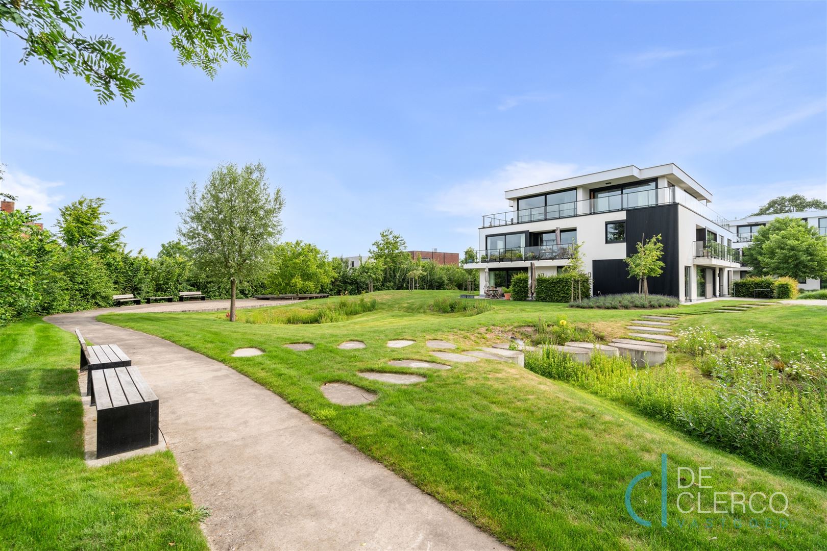 Gelijkvloers appartement te koop met terras in Lochristi! foto 18