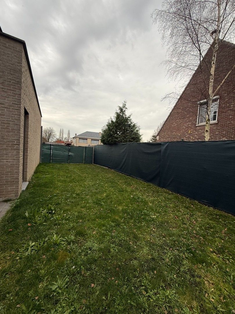 Gelijkvloers appartement met 2 slaapkamers, terras en ruime tuin te Hasselt. foto 10