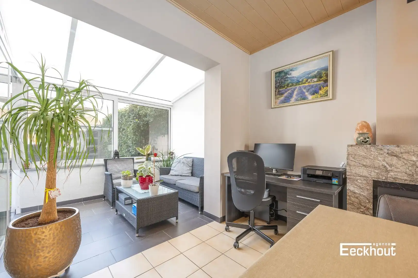 Instapklare woning met zonnige tuin op zeer gunstige ligging! foto 12