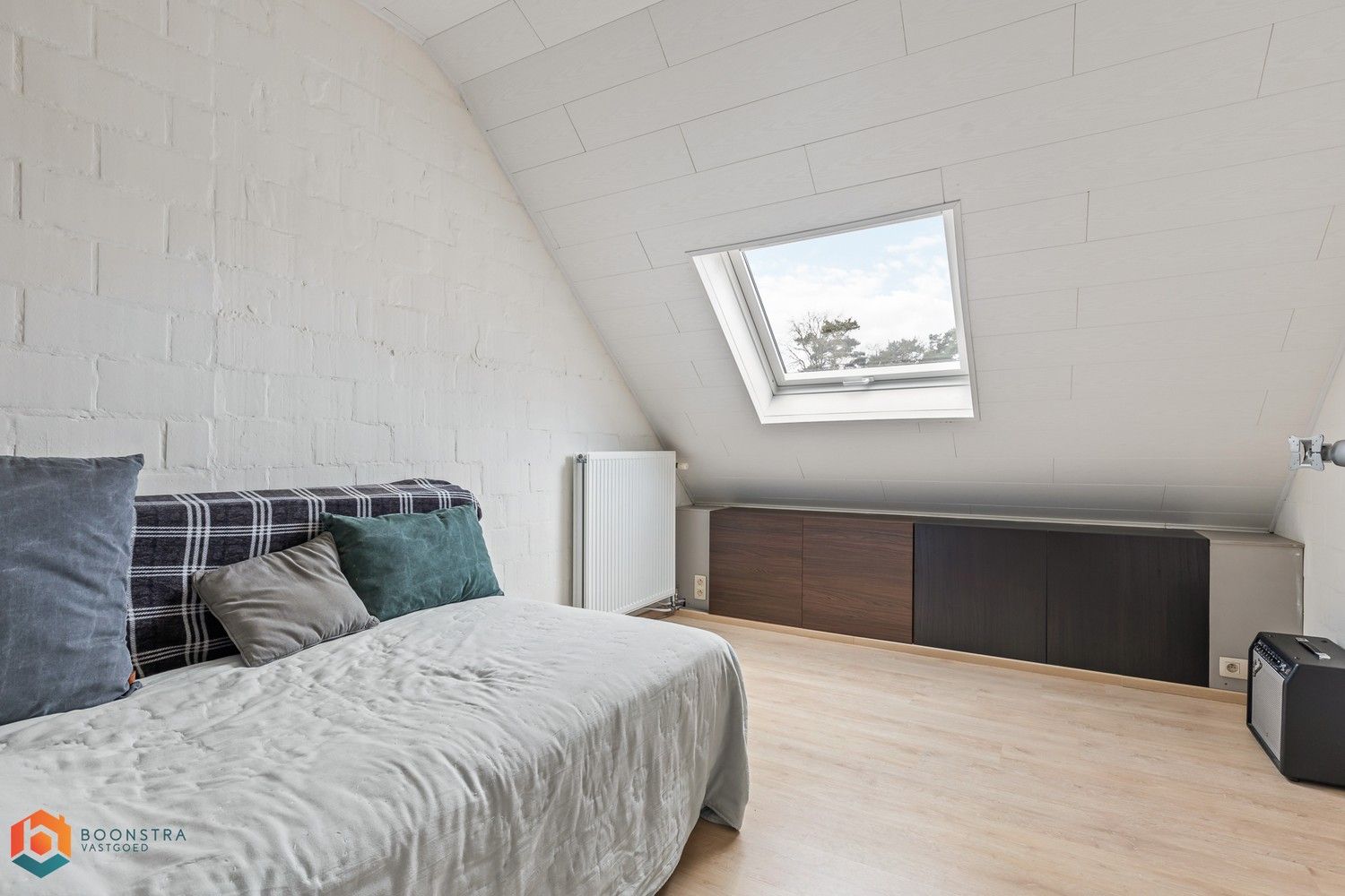 Ruime woning met 6 slpkrs en sfeervolle tuin met zwembad te Putte foto 22
