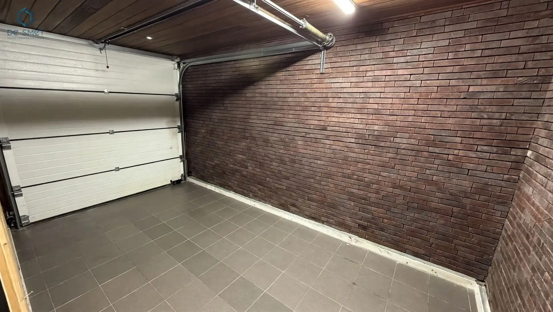 INSTAPKLARE WONING MET 3 SLAAPKAMERS, GARAGE EN ZUIDGERICHTE TUIN IN ZARLARDINGE foto 13
