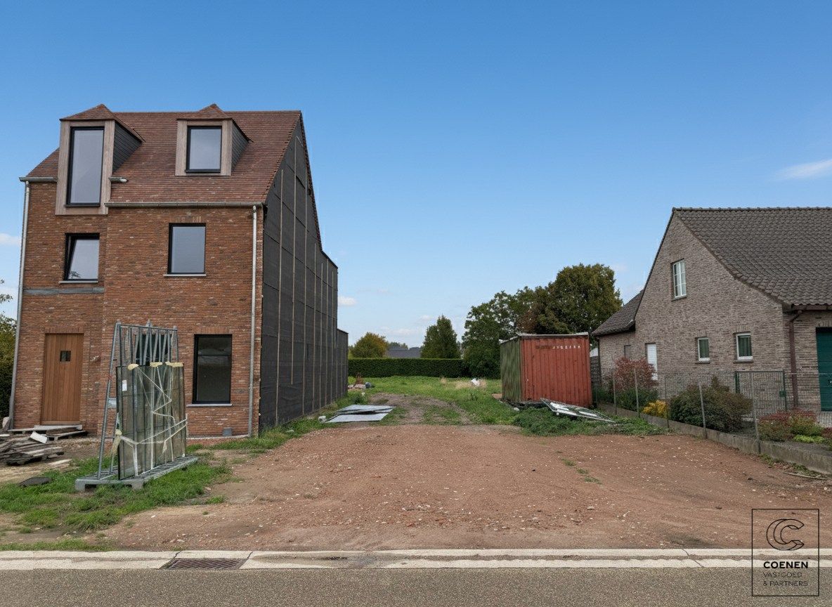 Goed gelegen bouwgrond van 400 m² nabij centrum Hoogstraten! foto 2