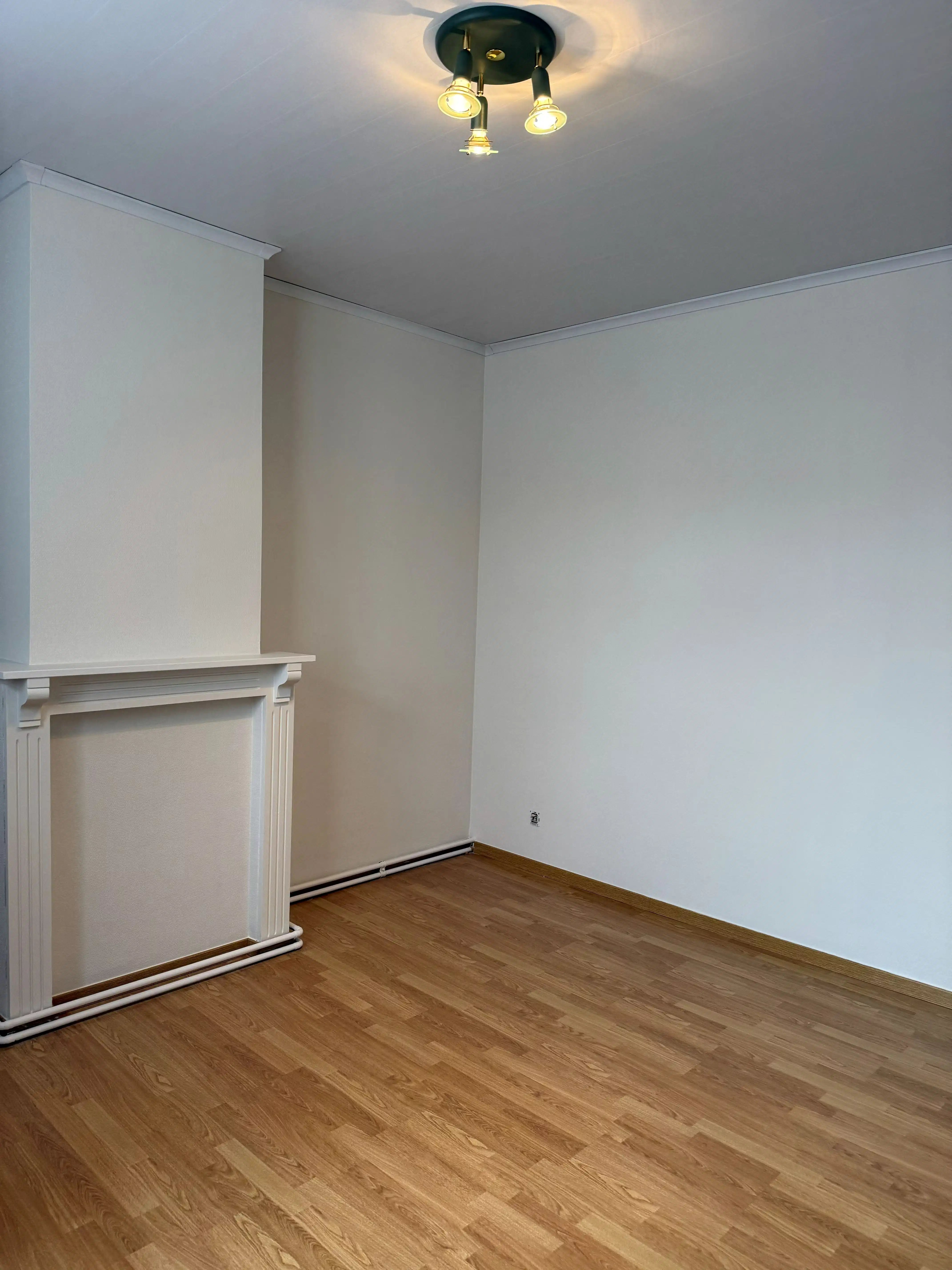 Karaktervolle woning met 3 slaapkamers in Sint-Michiels foto 9