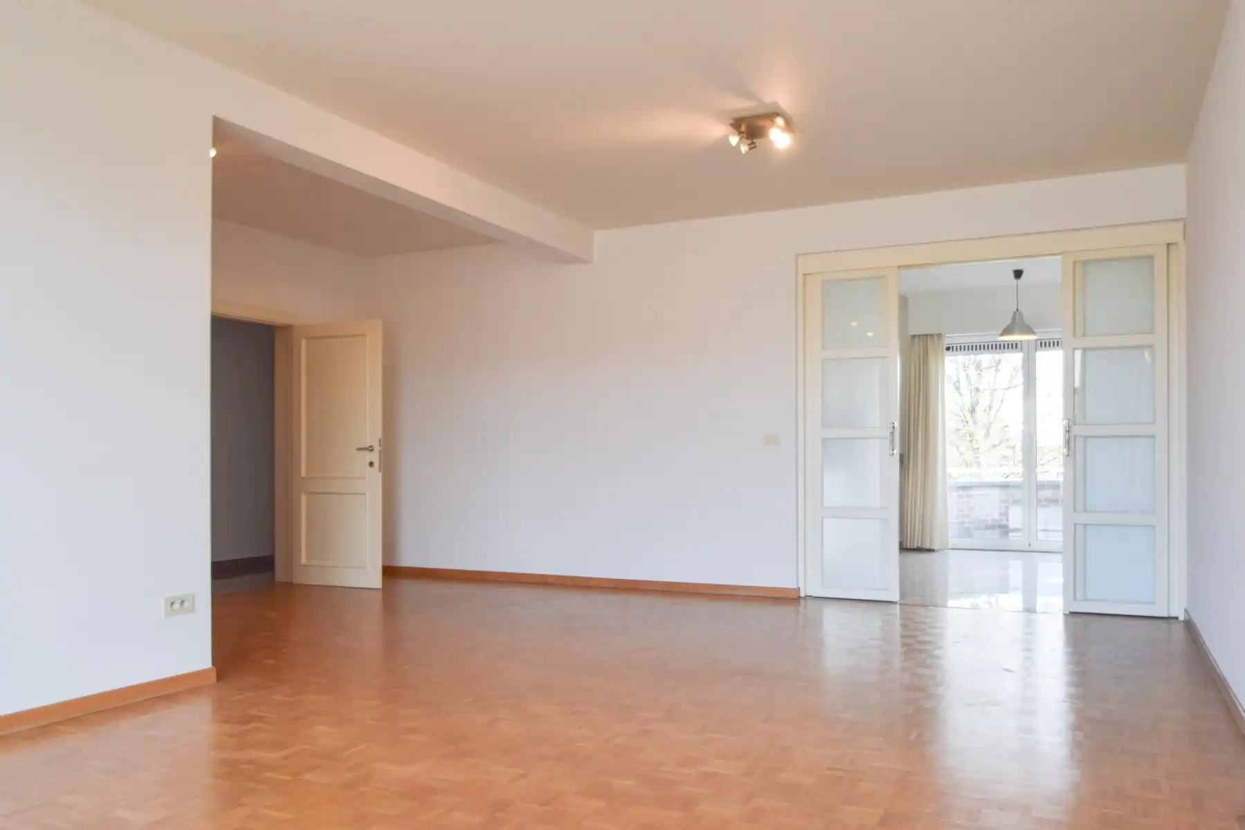 Comfortabel appartement met 3 slaapkamers foto 4