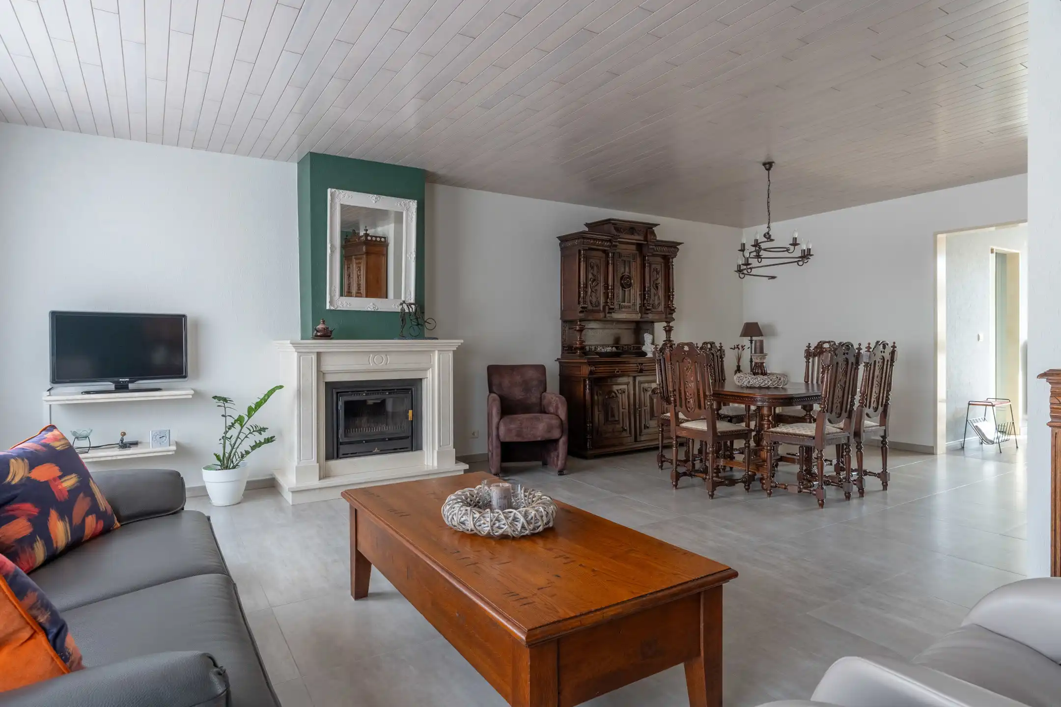 Gunstig gelegen instapklare woning met 2-3 slpks en garage foto 7