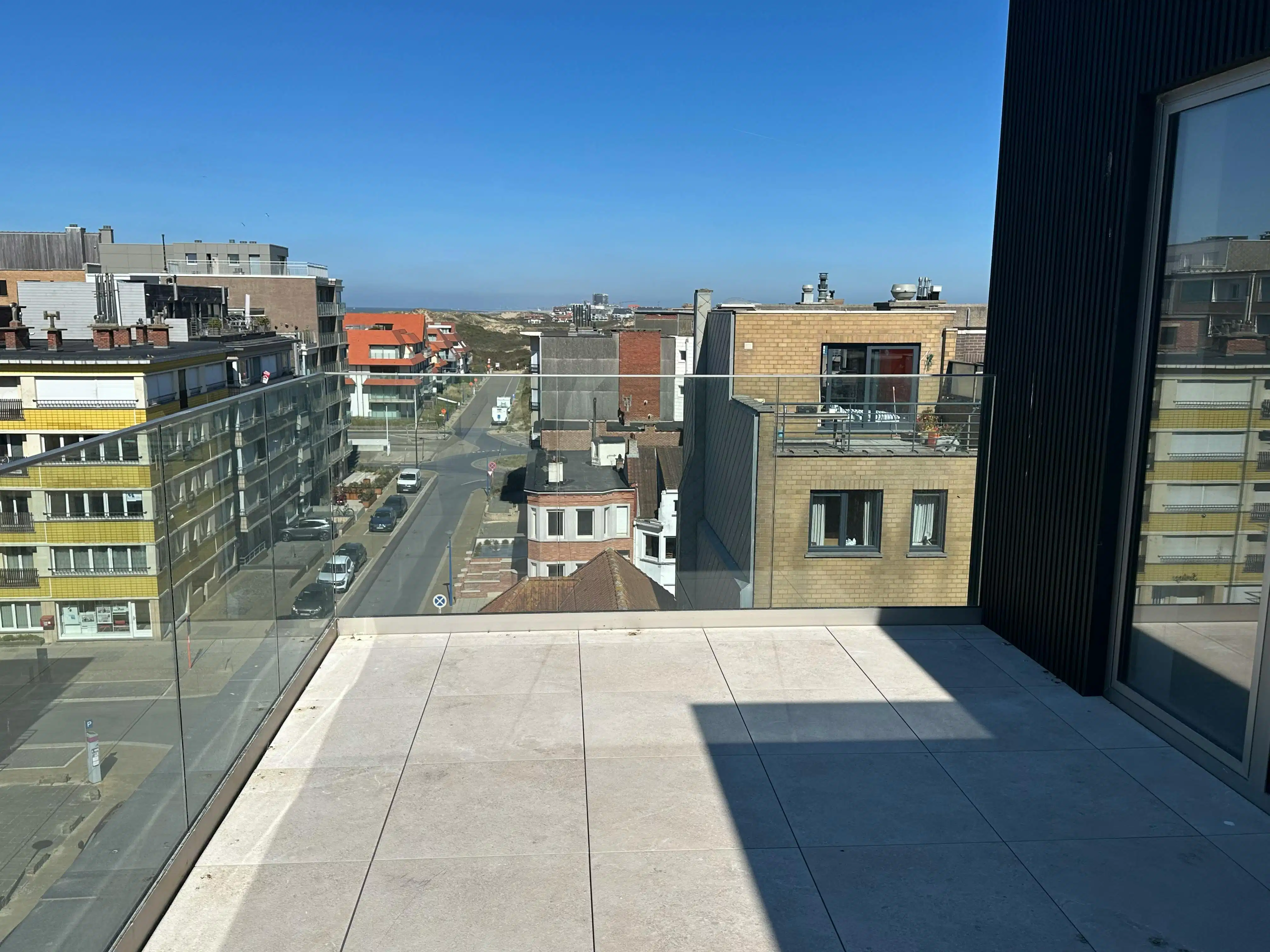 Exclusieve penthouse met 3 slaapkamers en frontaal zeezicht! foto 5