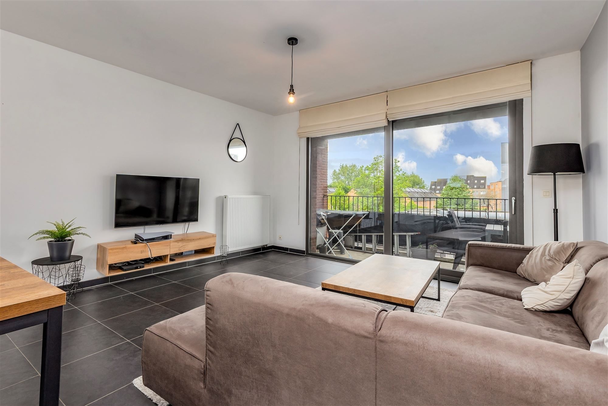 Recent 1 slpk appartement met groot terras foto 3
