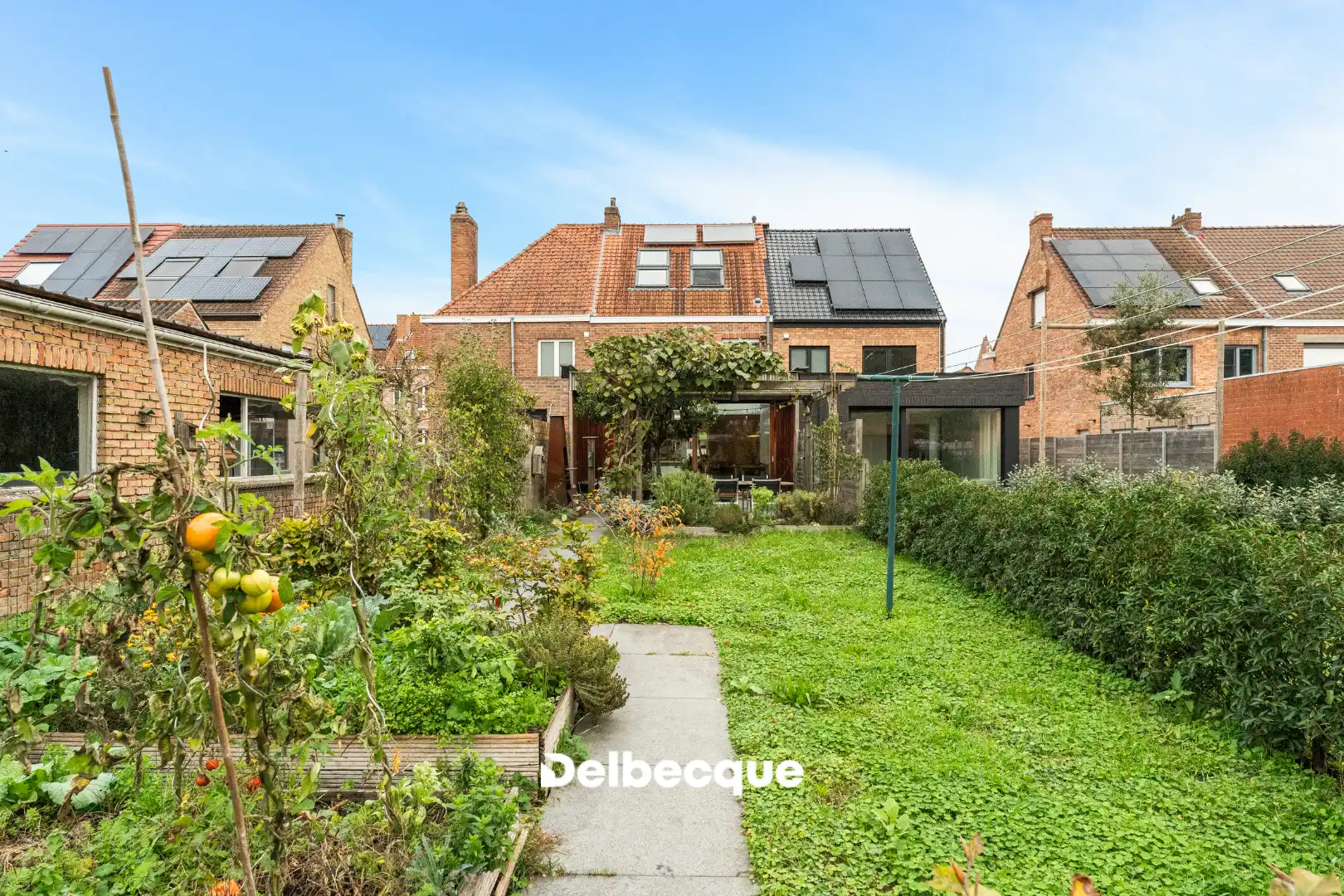 Instapklare verrassingswoning in een gegeerde topbuurt te Sint-Michiels. foto 14