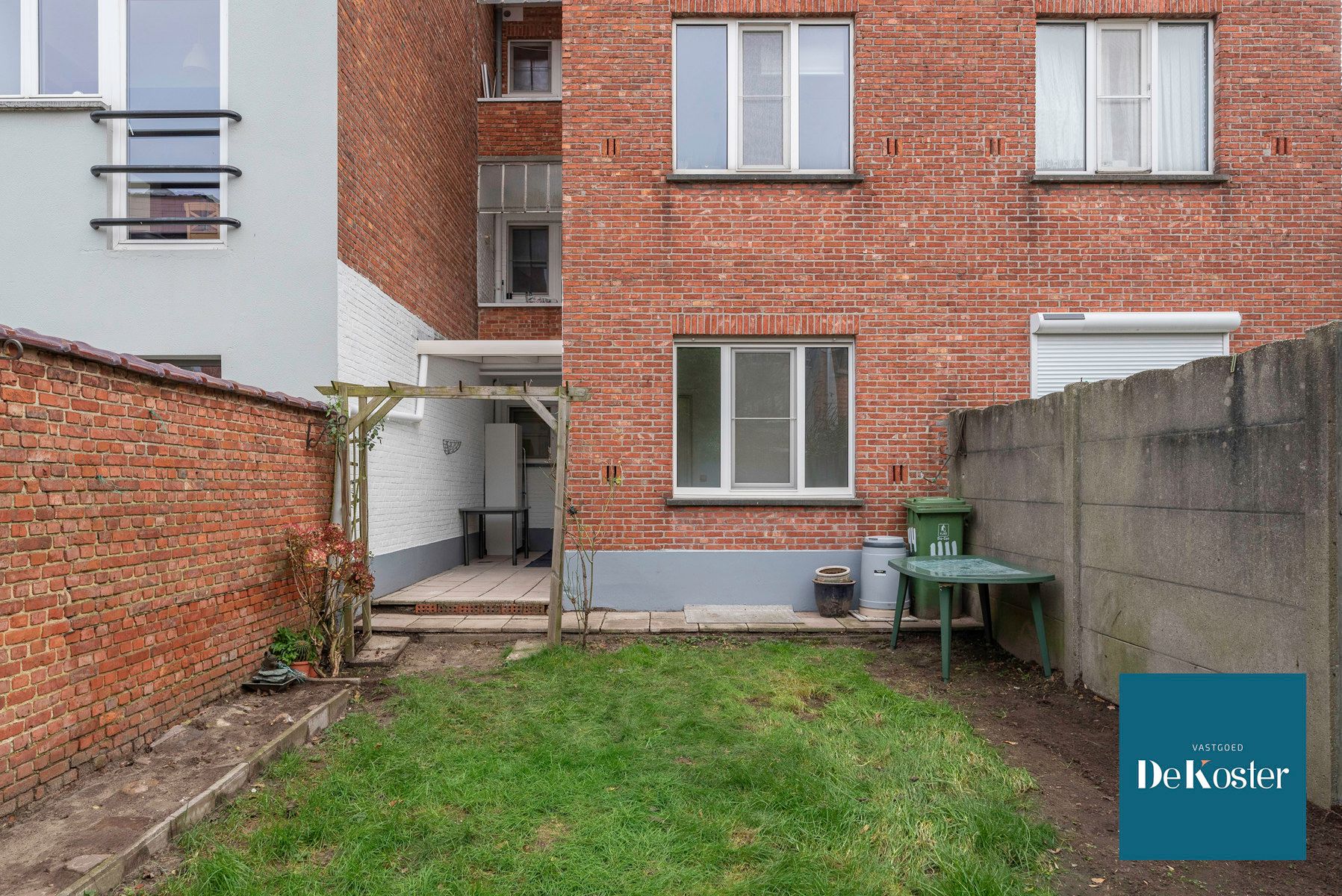 Gelijkvloers appartement met stadstuin foto 21