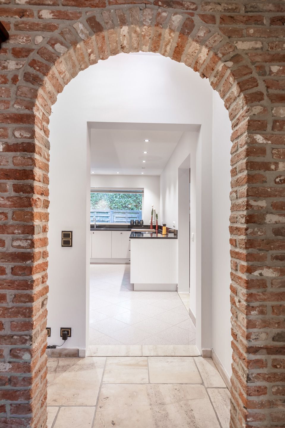 Ruime en lichtrijke gezinswoning te koop in Zandhoven foto 8