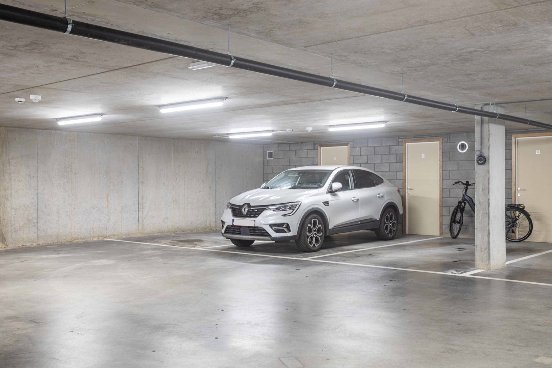 Stijlvol Gelijkvloers Appartement te koop in het hart van Aalst foto 24