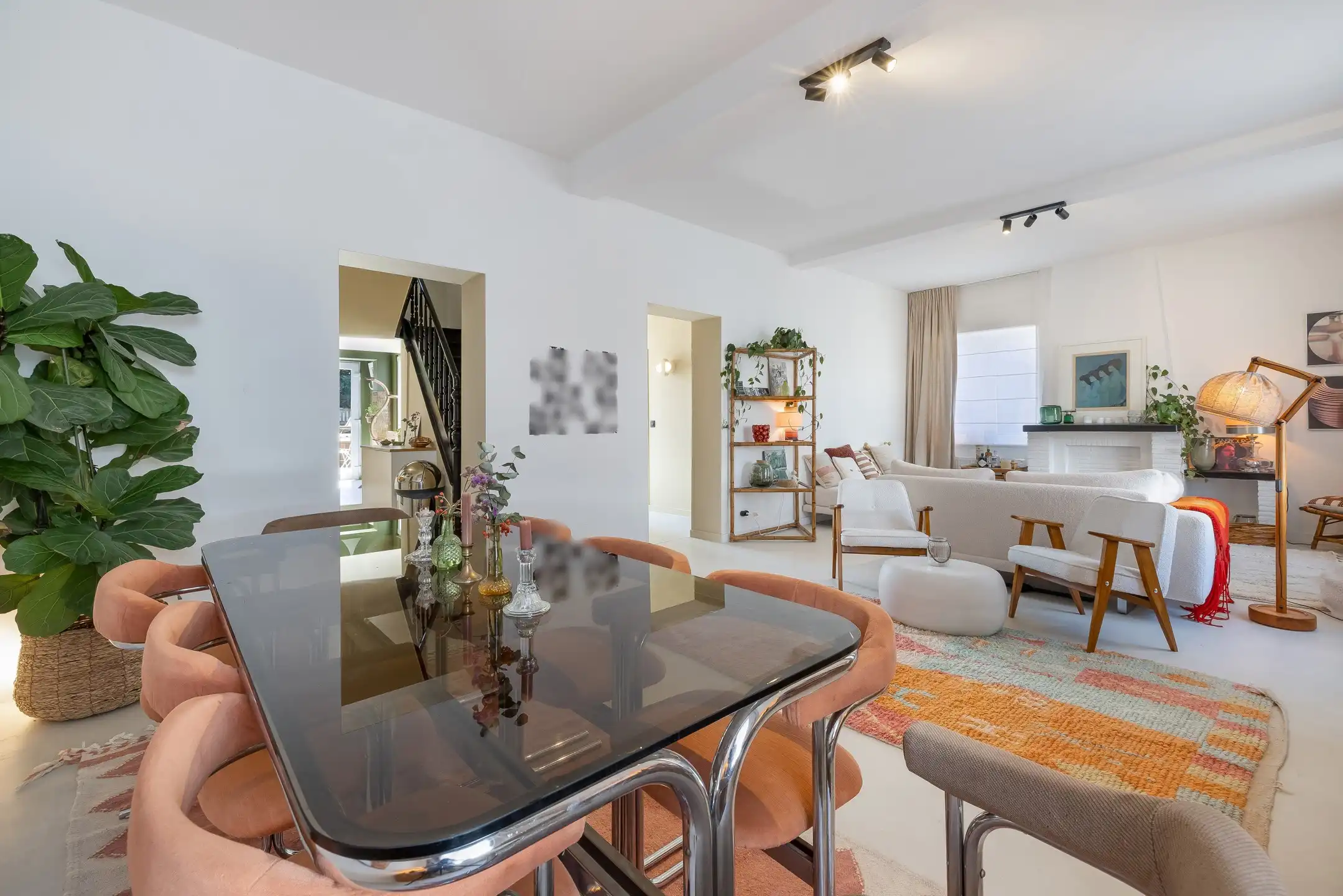 Mooi, volledig gerenoveerd huis - 4 slaapkamers foto 3
