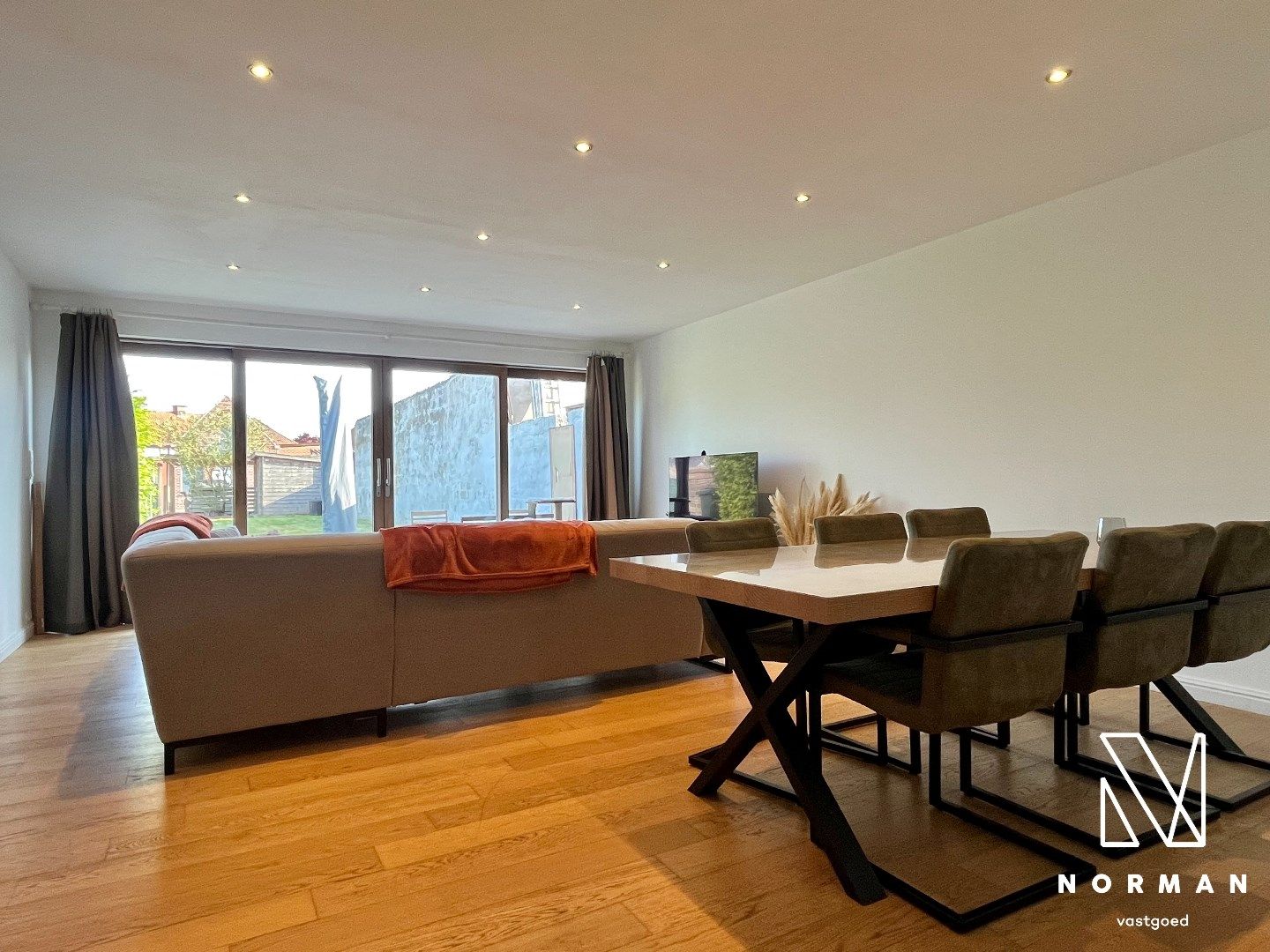 Gerenoveerde charmante woning te koop in Waregem! foto 4