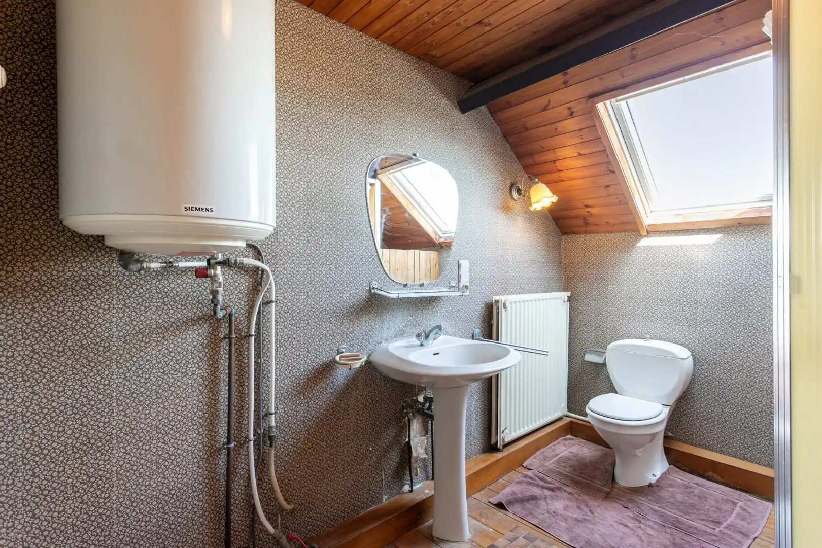 Charmante woning met karaktervolle binnenkoer te Beert foto 25