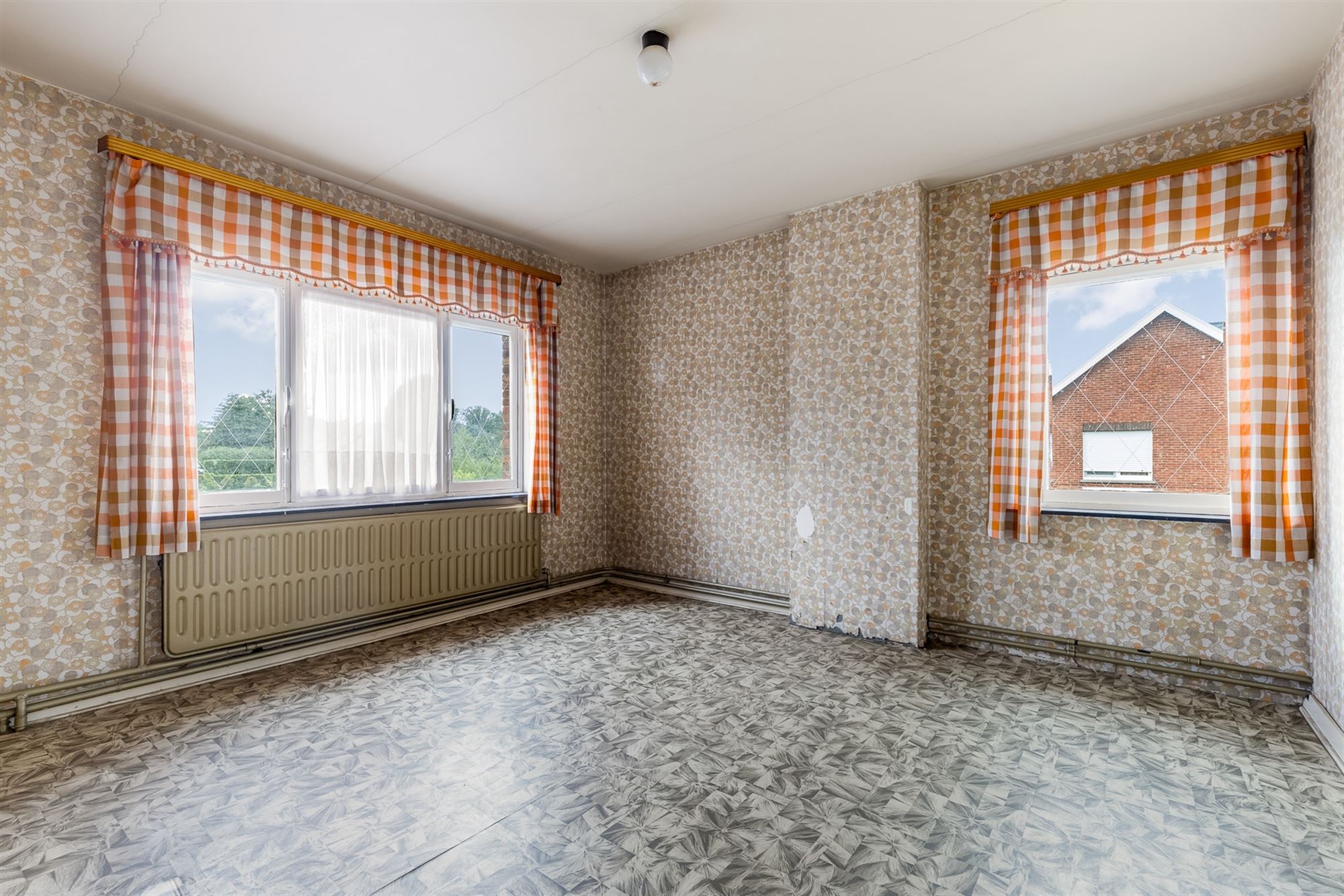 WONING MET POTENTIEEL EN GROTE TUIN OP EEN PERCEEL VAN 12A14CA TE TESSENDERLO foto 12