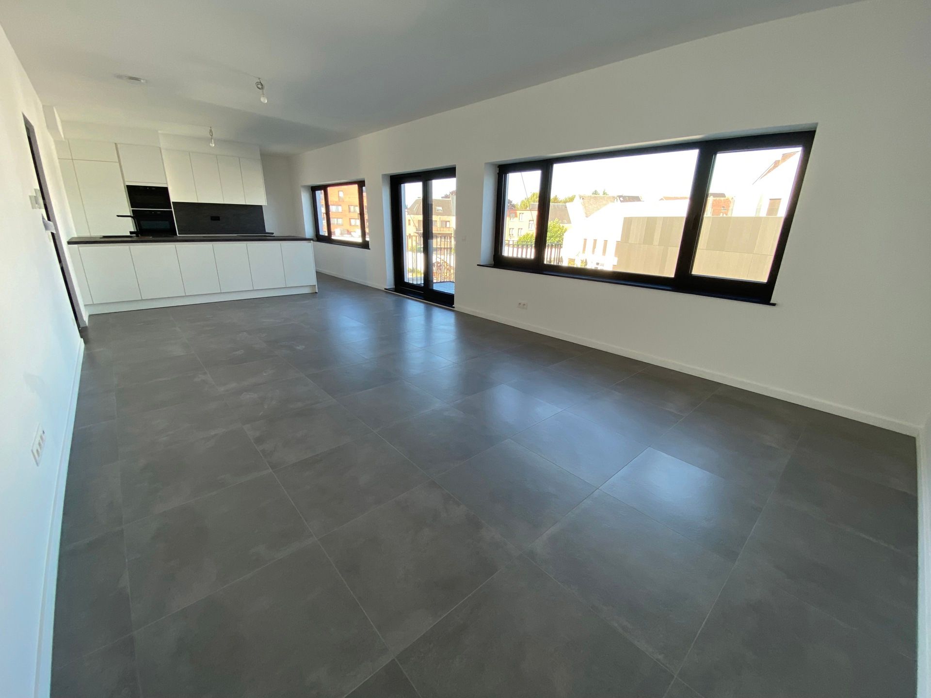 AALST - VERNIEUWD DUPLEX APP - 3 SLPKS - 2 BADKMS foto {{pictureIndex}}