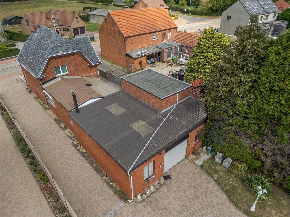 Charmante woning OB op 8are74 met loods foto 3
