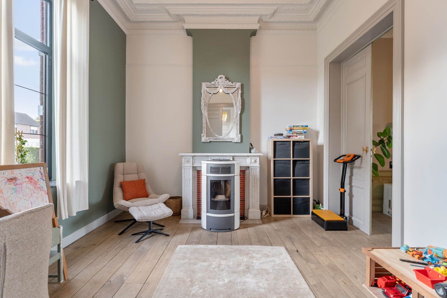 Karaktervol herenhuis met modern comfort in een groene, landelijke setting foto 21