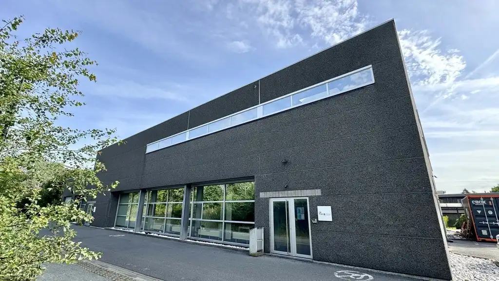 Kantoor/labo met klein magazijn te huur in Technologiepark-Zwijnaarde foto 15
