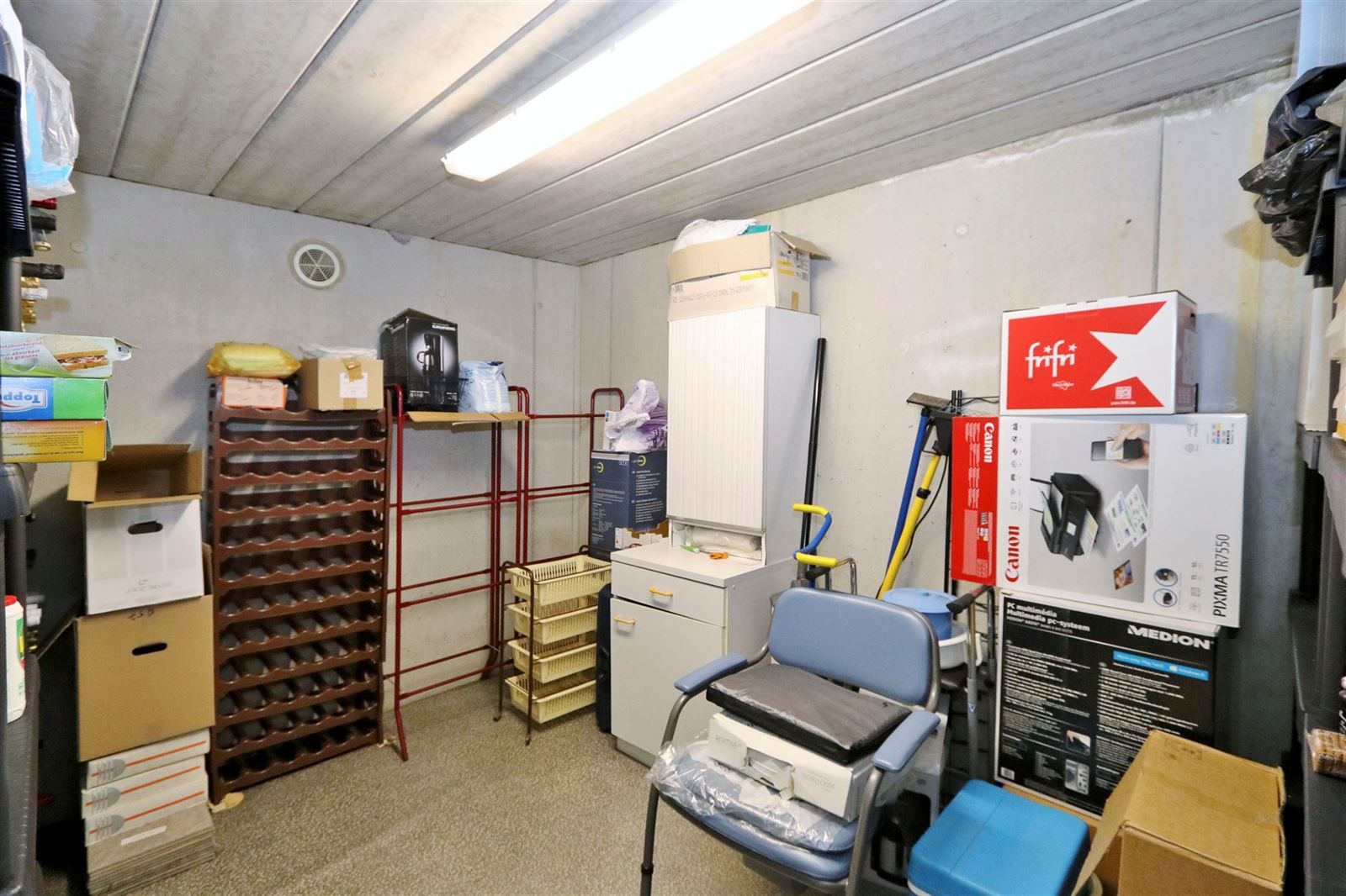 Ruim gelijkvloers appartement (99m²) met 2 slaapkamers, terras en garage foto 17