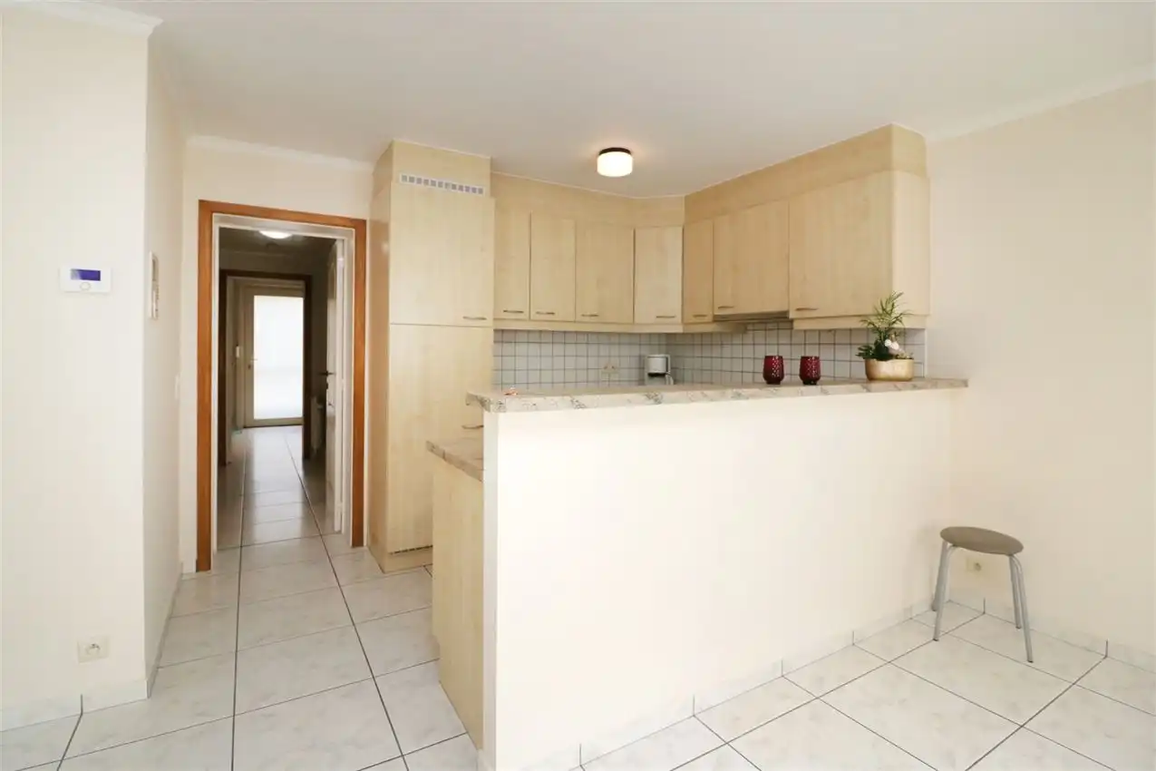 Gelijkvloers wonen met tuintje en autostaanplaats in centrum foto 37