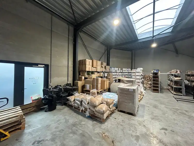 Magazijnruimte van 147 m² met 2 parkings – Sint-Amandsberg foto 5