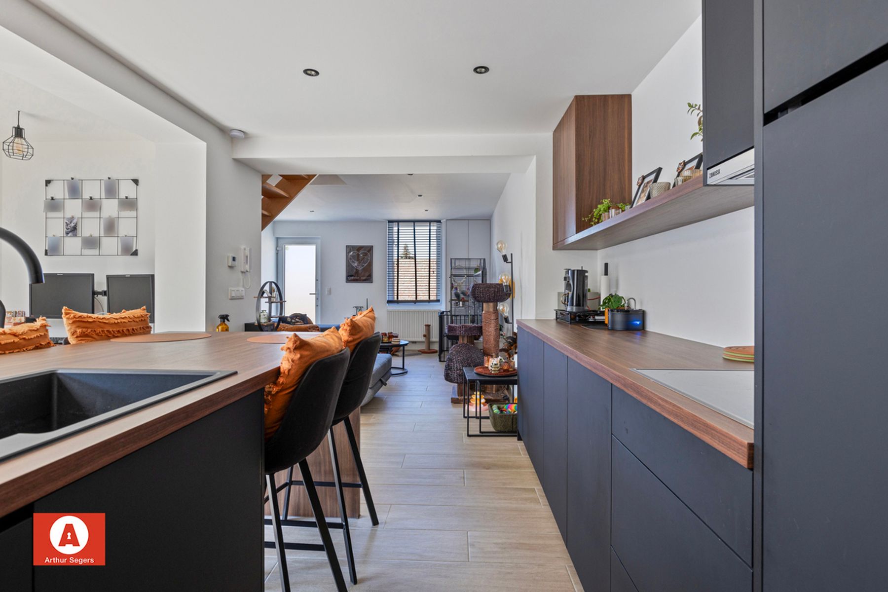 Recent gerenoveerde woning op toplocatie nabij de Schelde foto 6