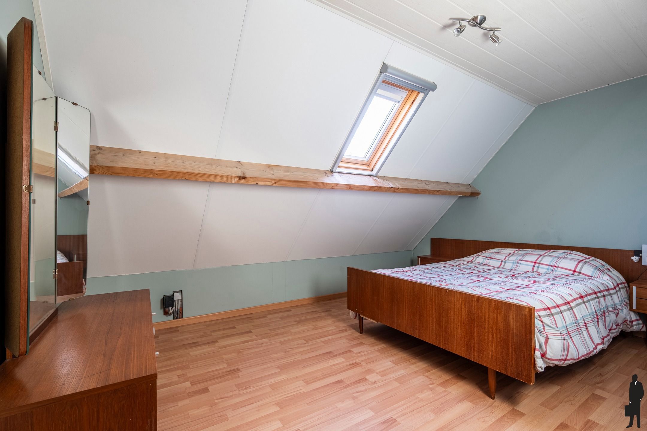 Landelijk gelegen woning in Minderhout op ca 9.000 m² grond foto 36