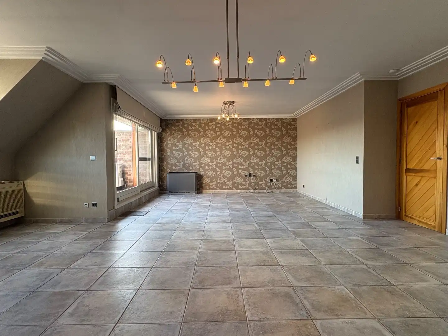 Appartement te koop op de 3de verdieping in Harelbeke. foto 17