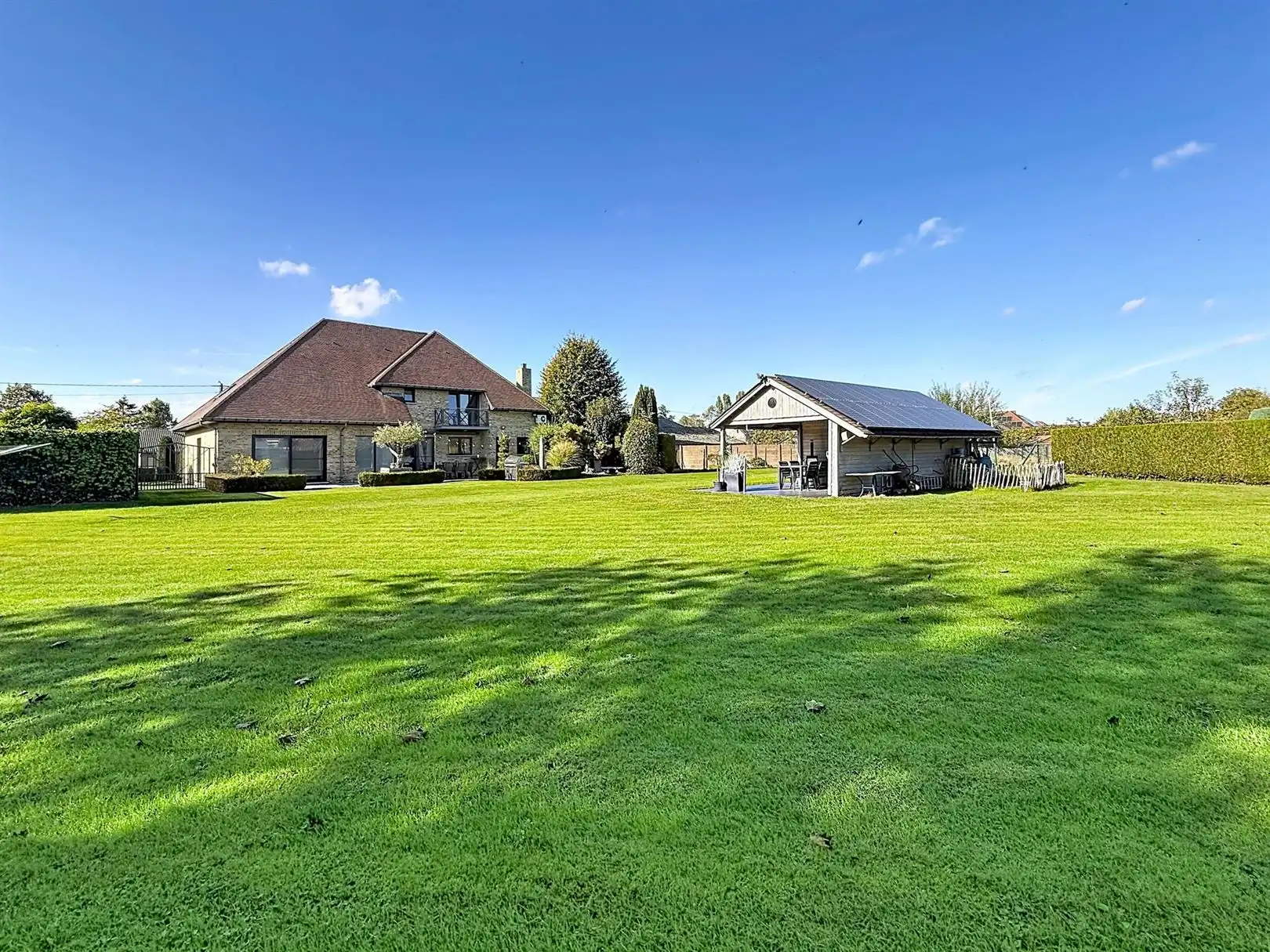 Zeer verzorgde villa, 4 slpks, tuin, opp 18a 48ca foto 5