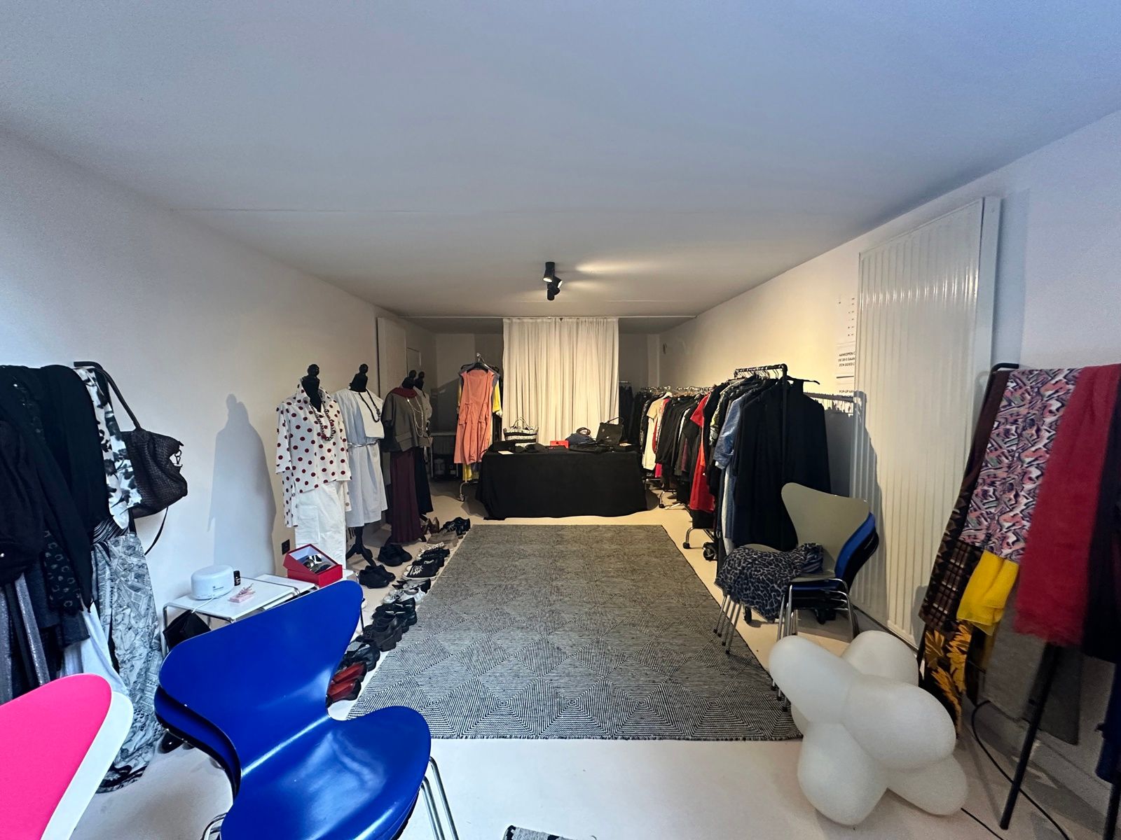 Prachtig hoekpand met maximale zichtbaarheid foto 6