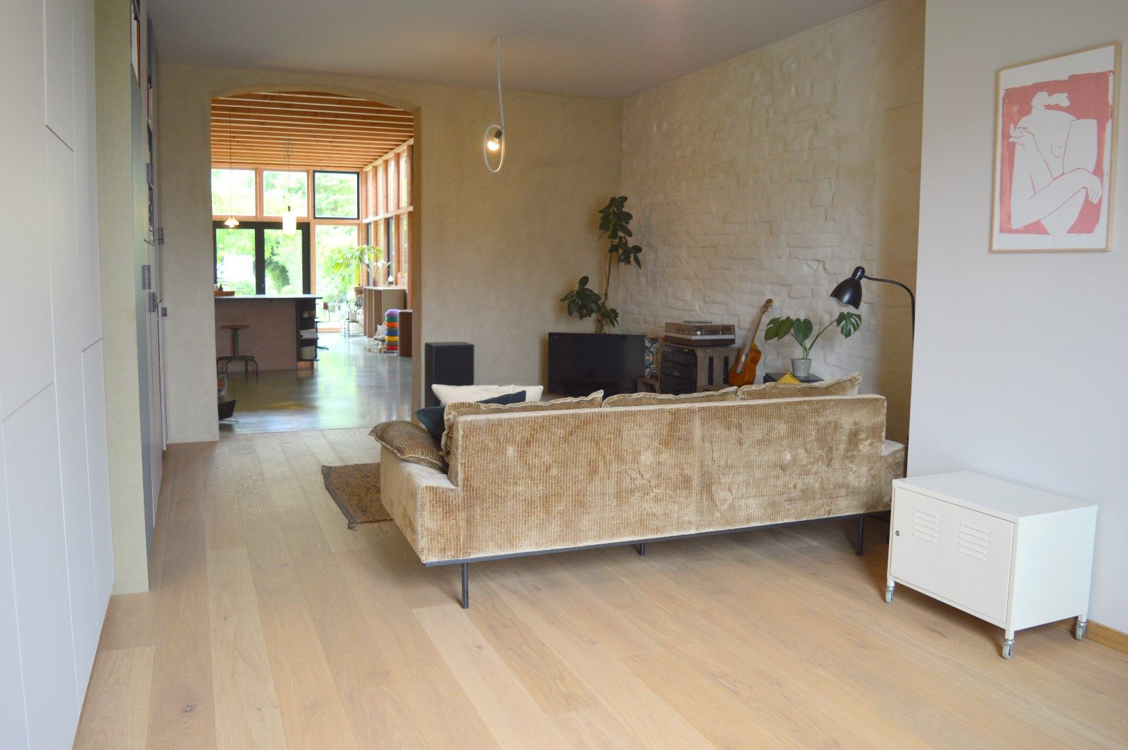 Unieke rijwoning met tuin, garage en 3 slaapkamers in Zwevegem foto 3