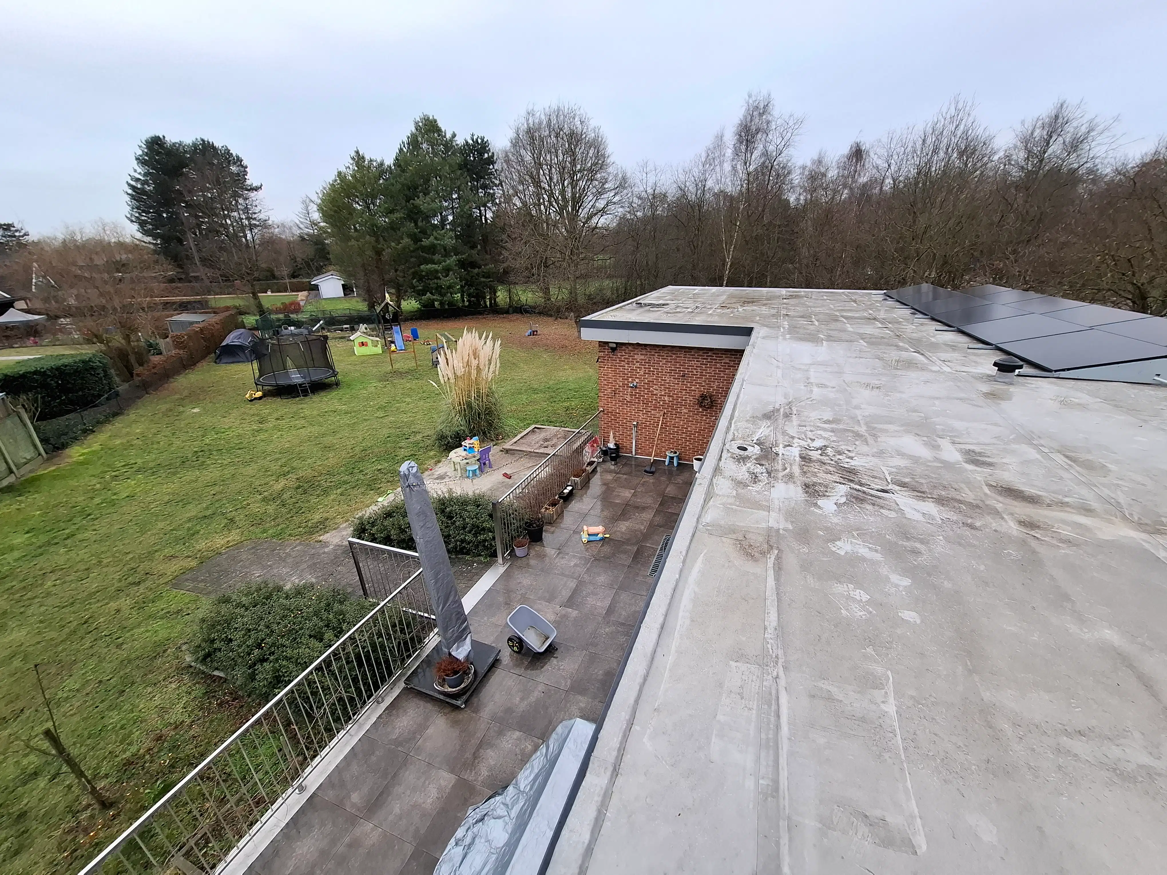 TE KOOP! Jouw instapklaar droomhuis met 5 slaapkamers en een royaal perceel van bijna 28 are in Heusden-Zolder! foto 12