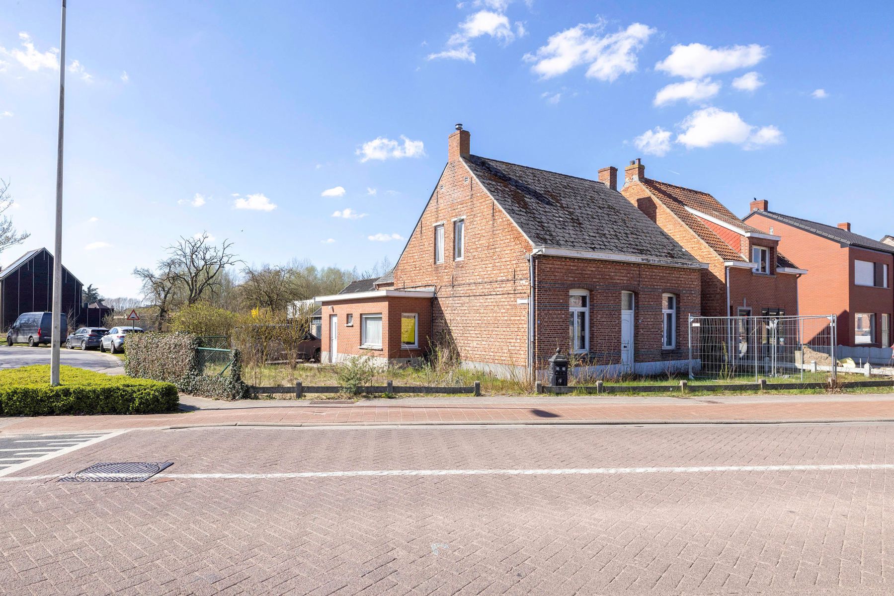 Te renoveren woning op 820m² met vergunning foto 2