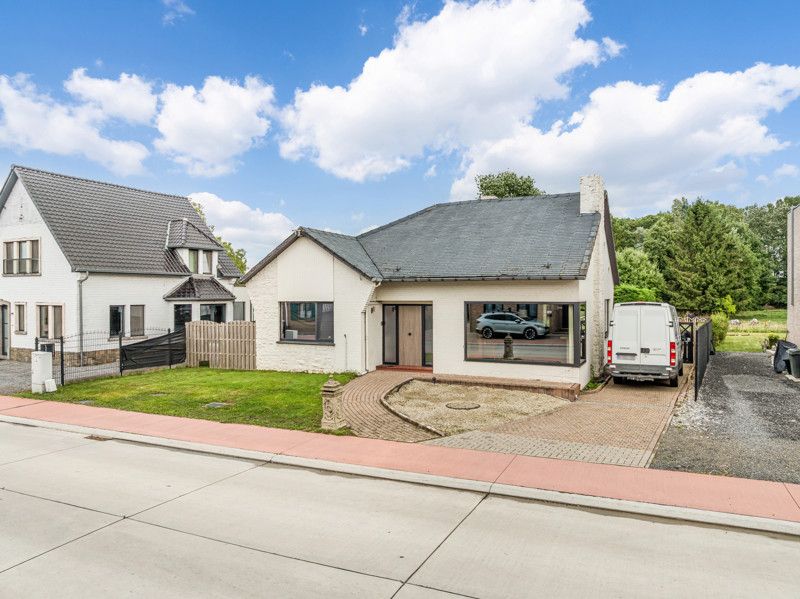 Woning met rustig gelegen, achterliggende weide en bos op 82are foto 37