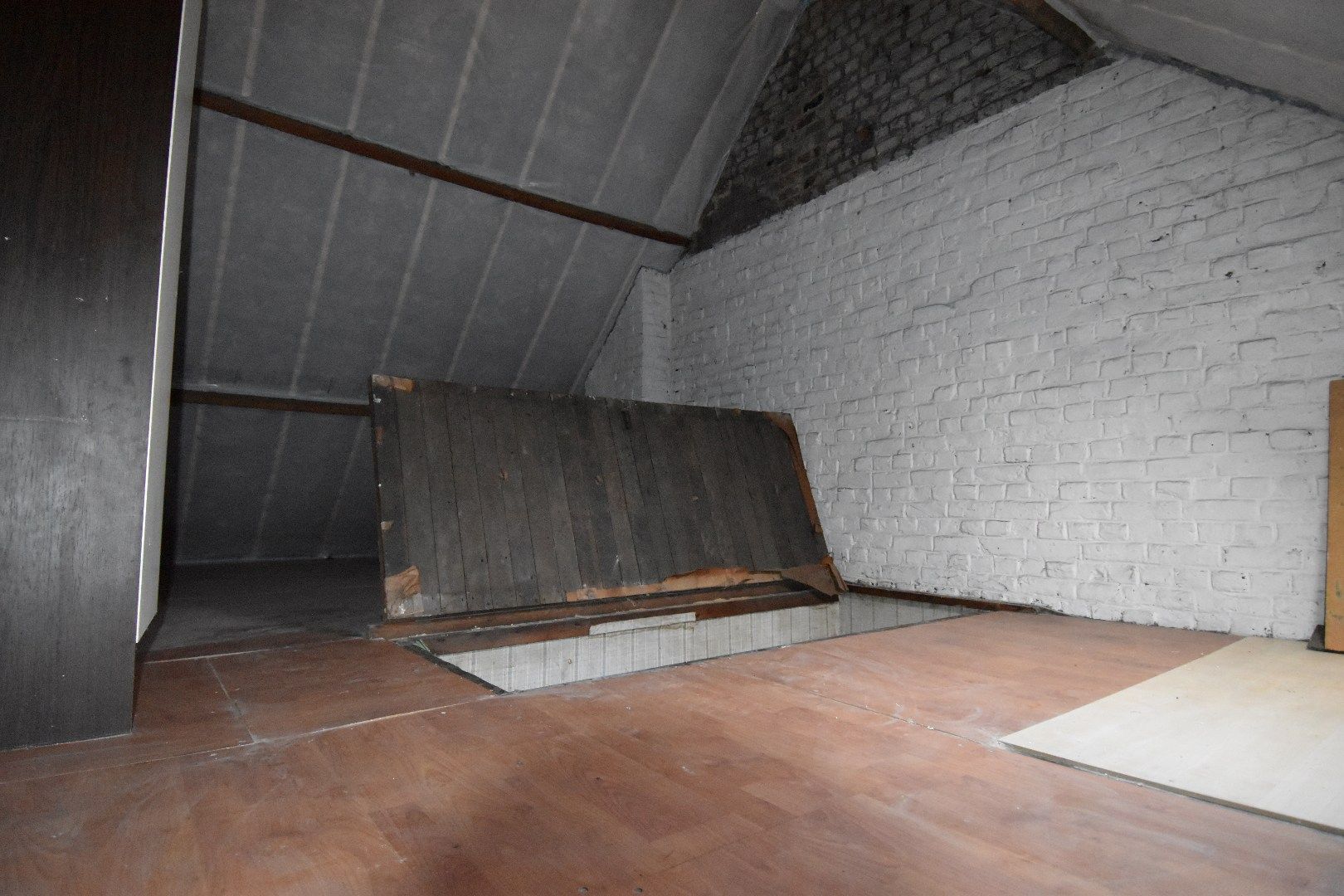 Stadswoning met 2 slaapkamers en zonnige stadstuin te Kortrijk foto 11