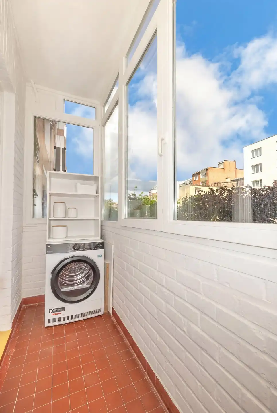 APPARTEMENT MET 2 SLAAPKAMERS TUSSEN MOLIERE EN VDK foto 13