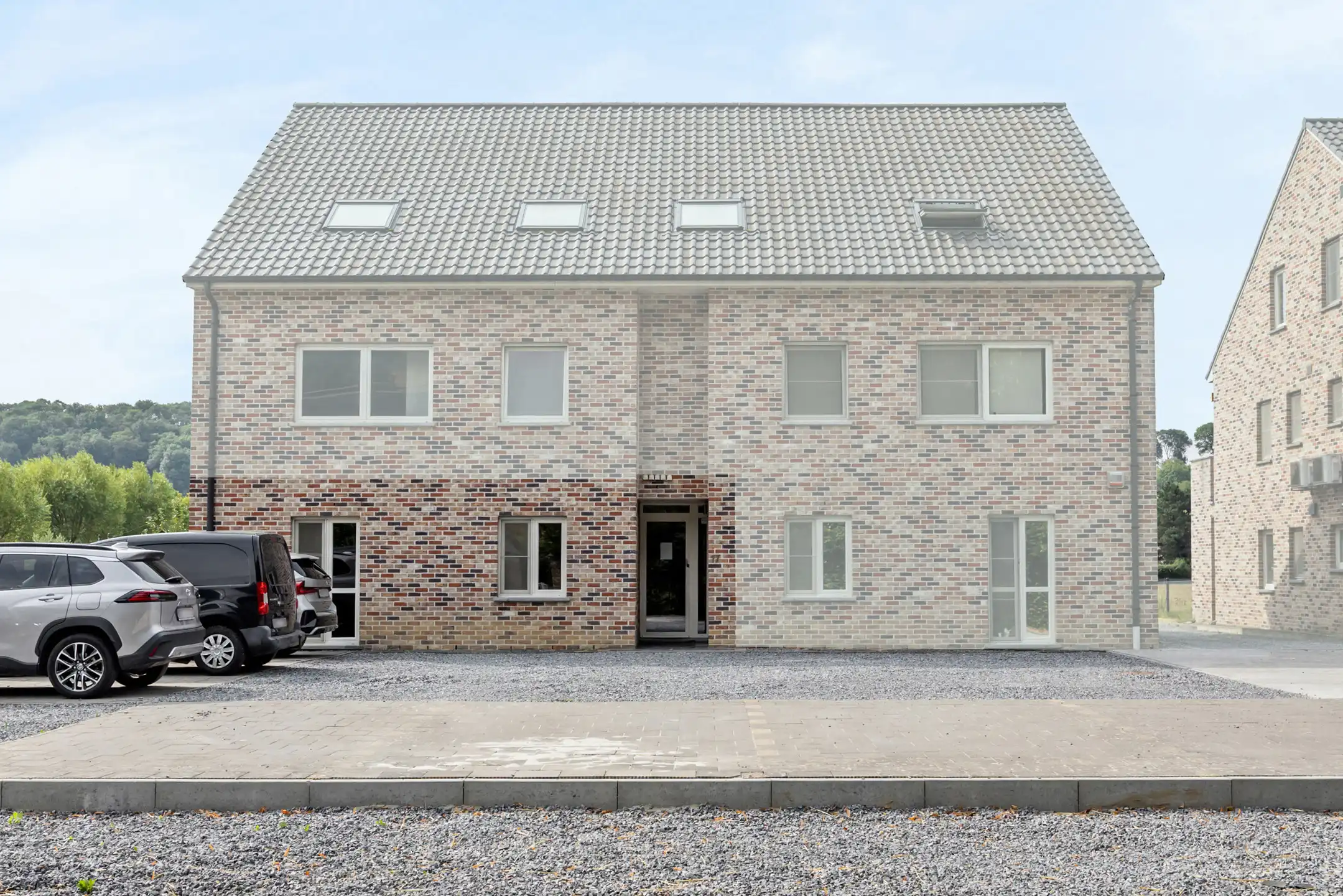 Gelijkvloersappartement met 2 slaapkamers in Glons foto 2