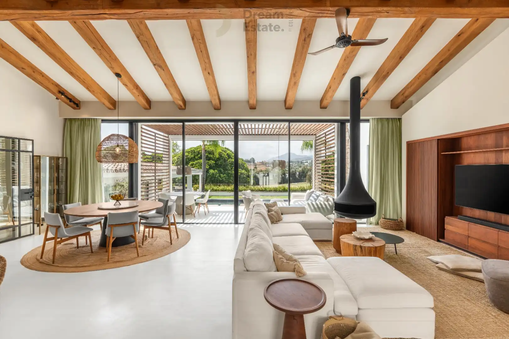 Unieke eerstelijns golfvilla in een exclusieve 'gated community' te Nueva Andalucia foto 7