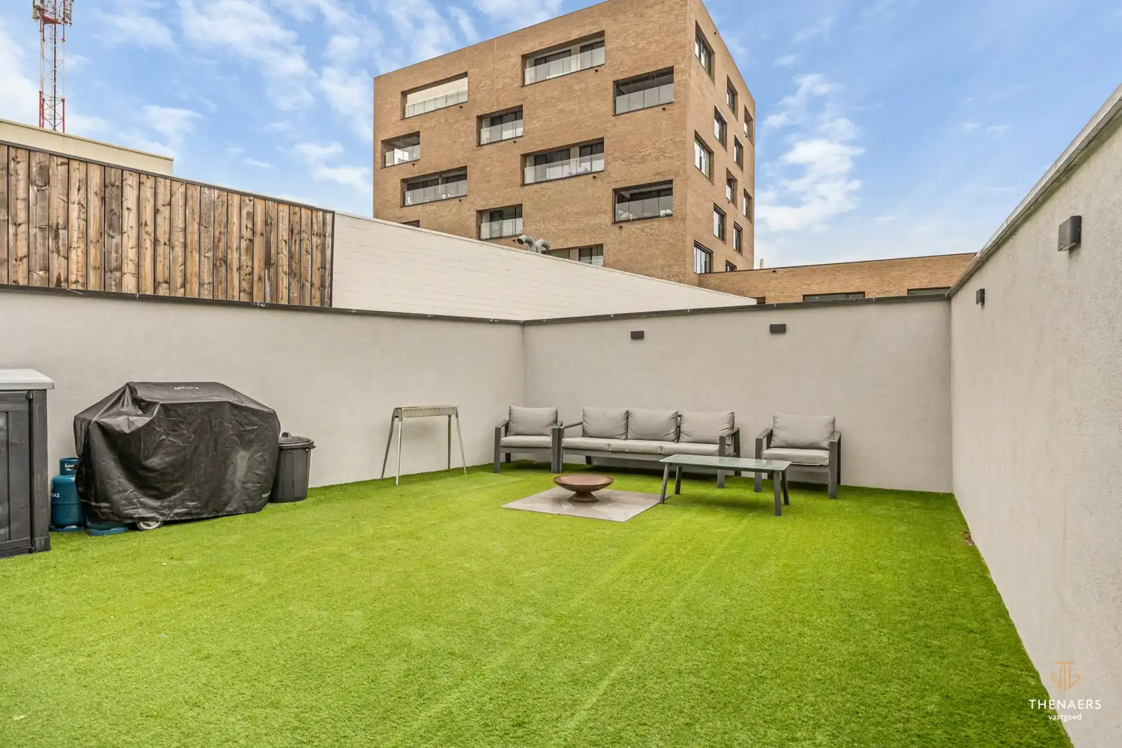 Stijlvol gerenoveerde karakterwoning nabij het centrum van Sint-Truiden. foto 14