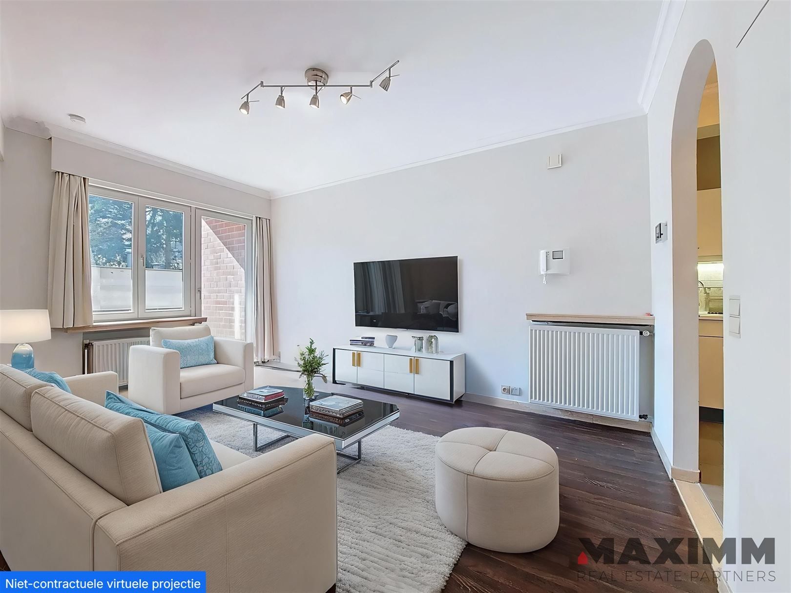 Prachtige, degelijke studio op een uitstekende locatie. foto 3