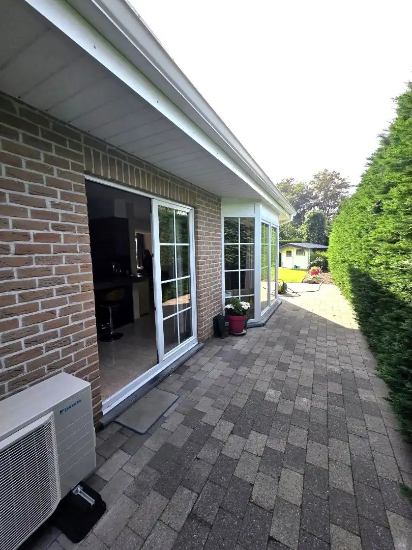 Instapklare villa met 5 slaapkamers, mooi terras en tuin in rustige buurt te Zemst foto 24