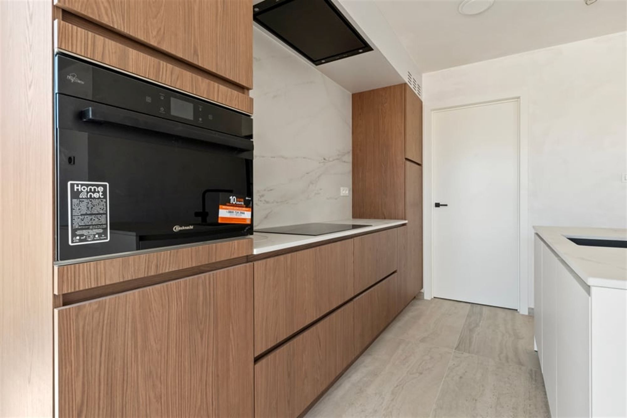 3 SLK APPARTEMENT MET RUIME TUIN EN PARKEERPLAATS IN HET CENTRUM VAN LANDEN  foto 5