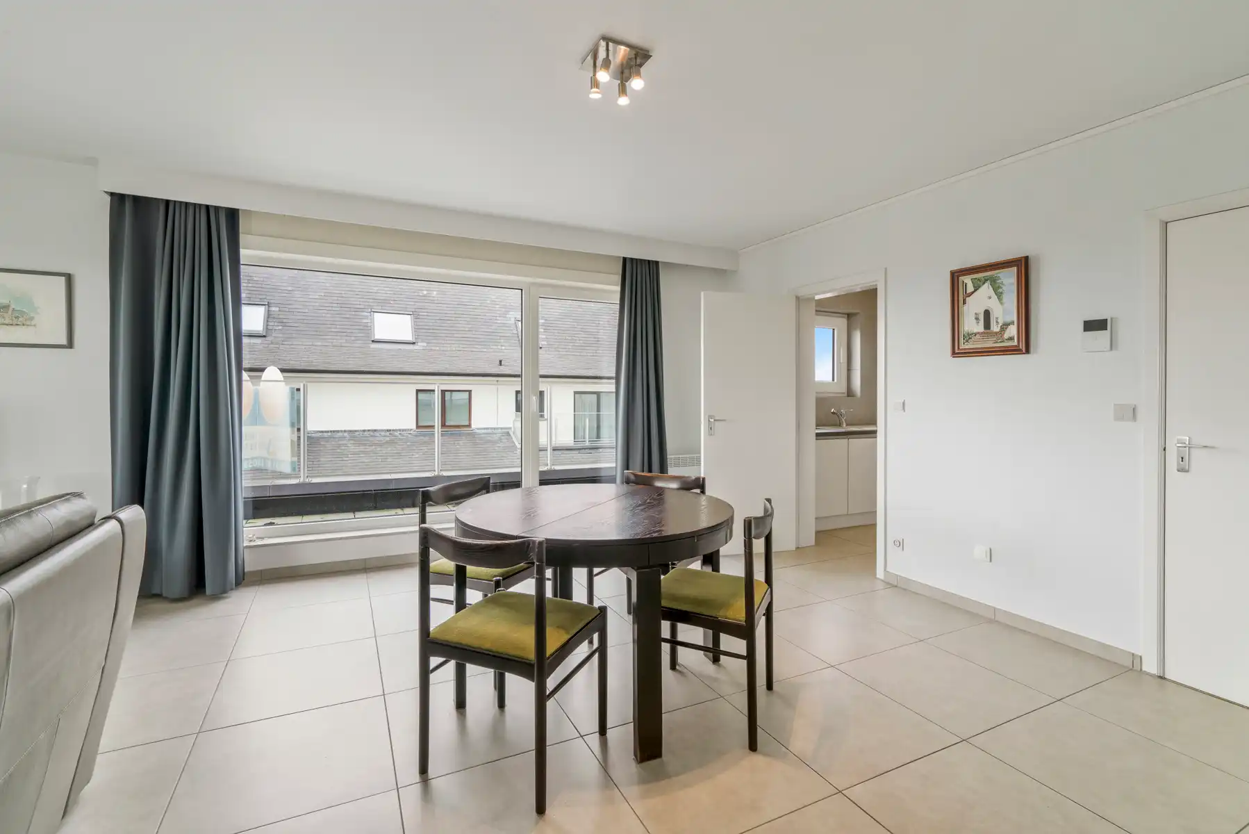 2-slaapkamerappartement met uniek duinenzicht Oostduinkerke foto 5