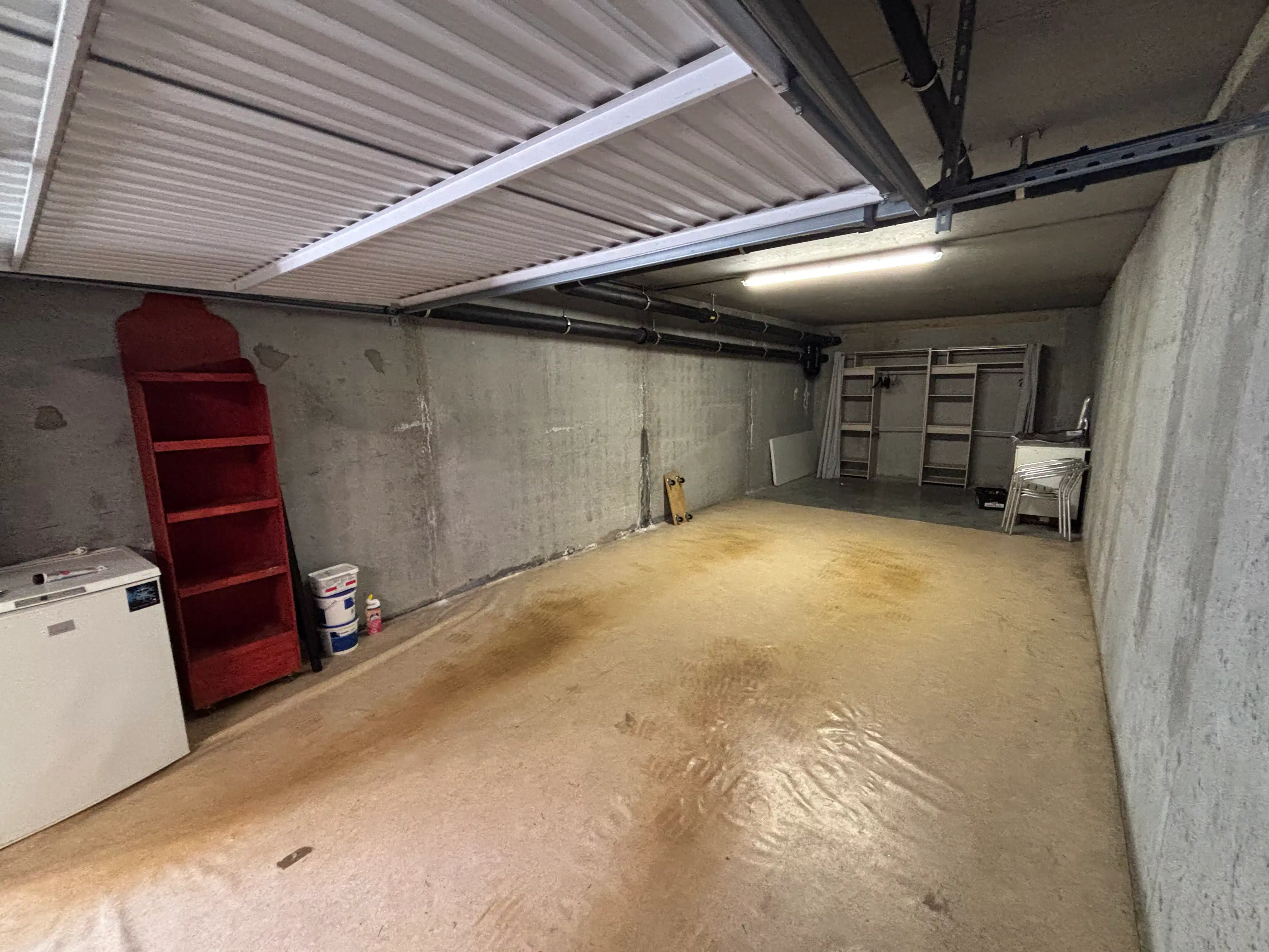 Zeer ruime ondergrondse garagebox op centrale locatie foto 8