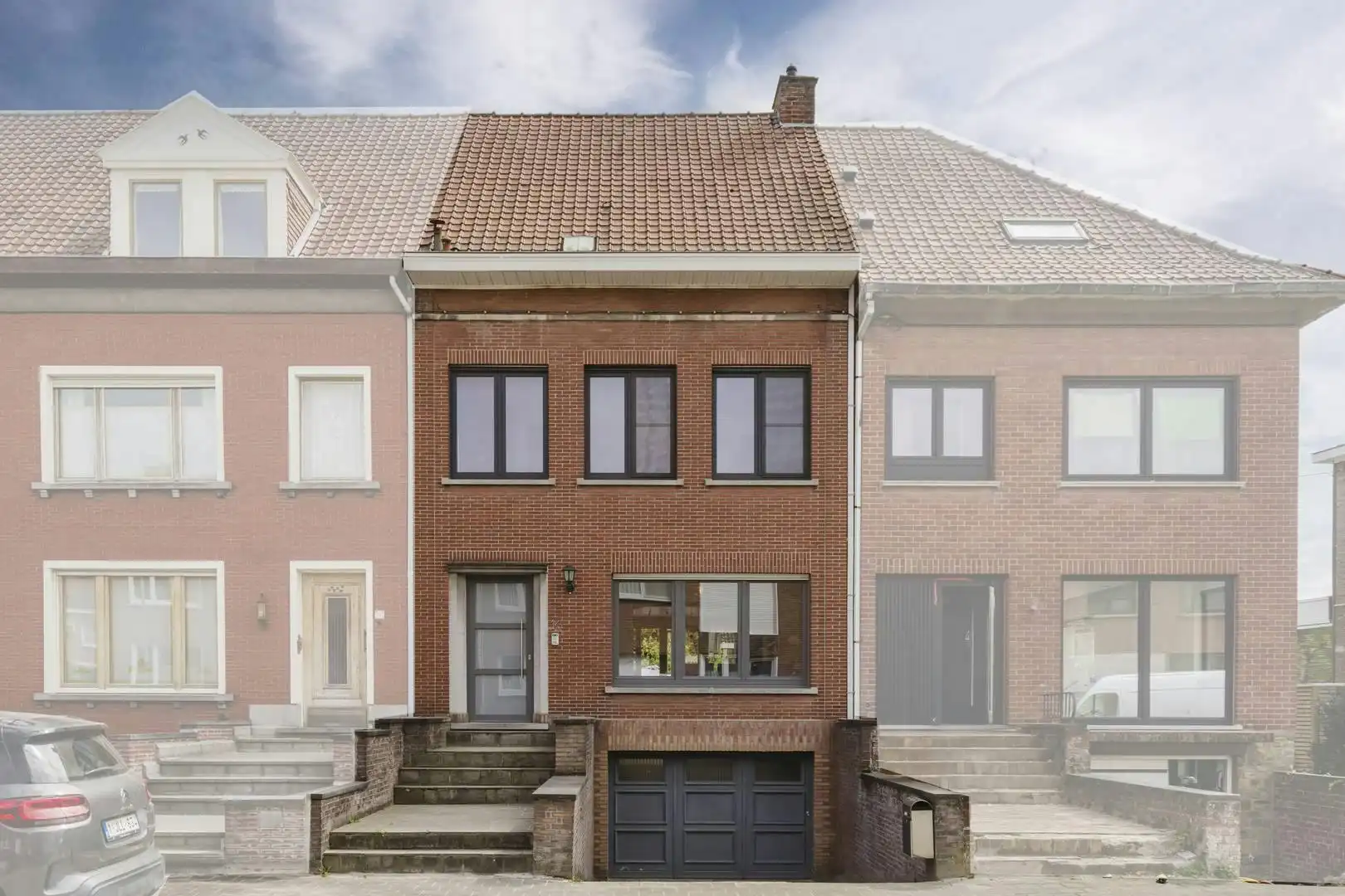 Instapklaar huis te koop op Sint-Elisabeth te Kortrijk foto 2
