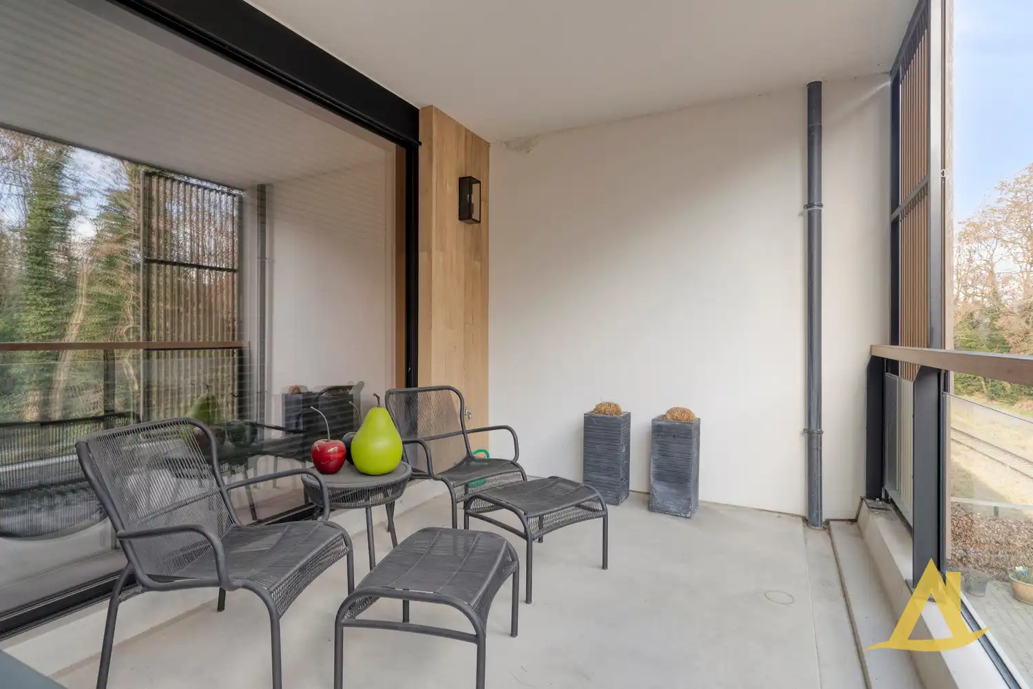 ENERGIEZUINIG APPARTEMENT MET AUTOSTAANPLAATS TE DIEST! foto 14