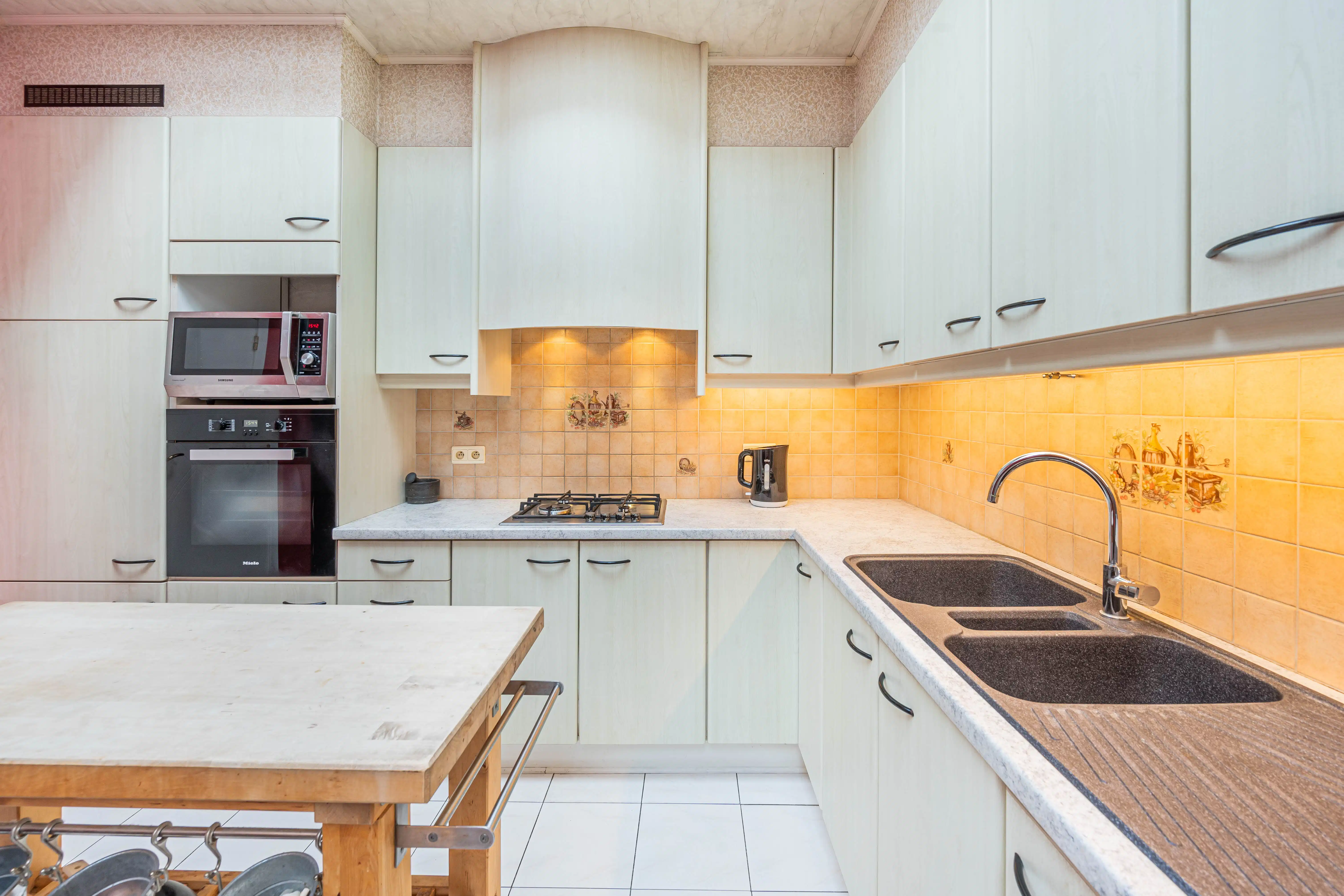 Gezellige instapklare woning in hartje Willebroek foto 8