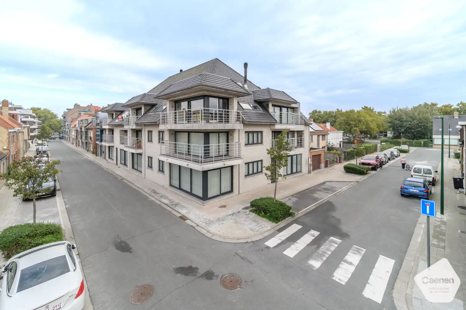 Instapklaar appartement met 2 slaapkamers, 2 terrassen en staanplaats in hartje De Panne foto 20
