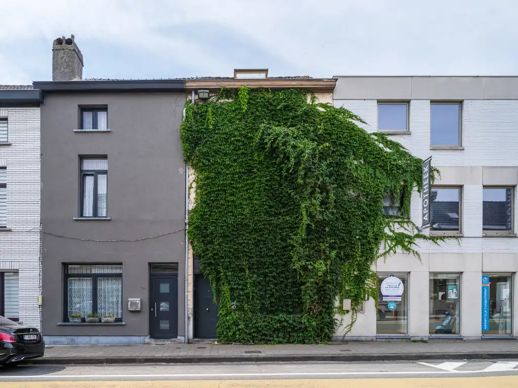 Instapklare woning met 3 slpks en buitenruimte nabij het station Gent Dampoort en verschillende parken foto 12